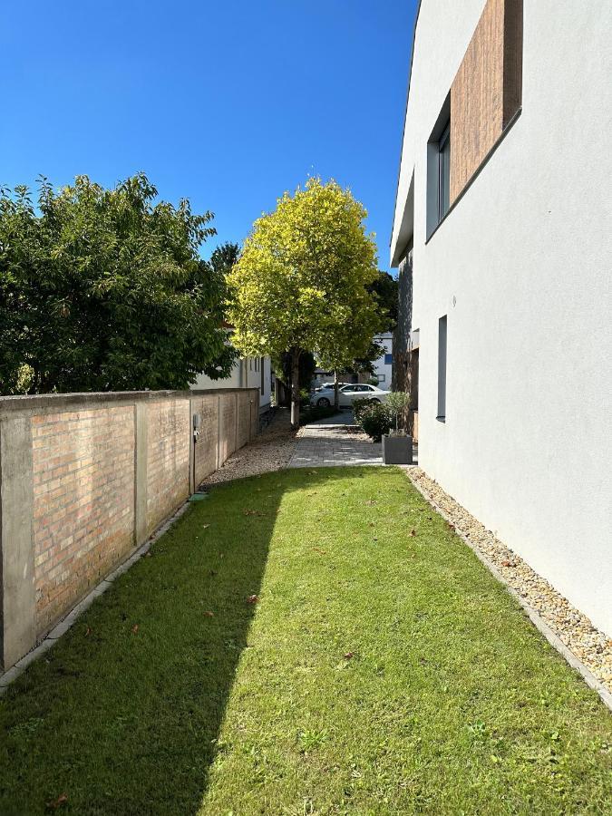 Linden Apartman 104 - Adults Only Mosonmagyarovar Exterior foto
